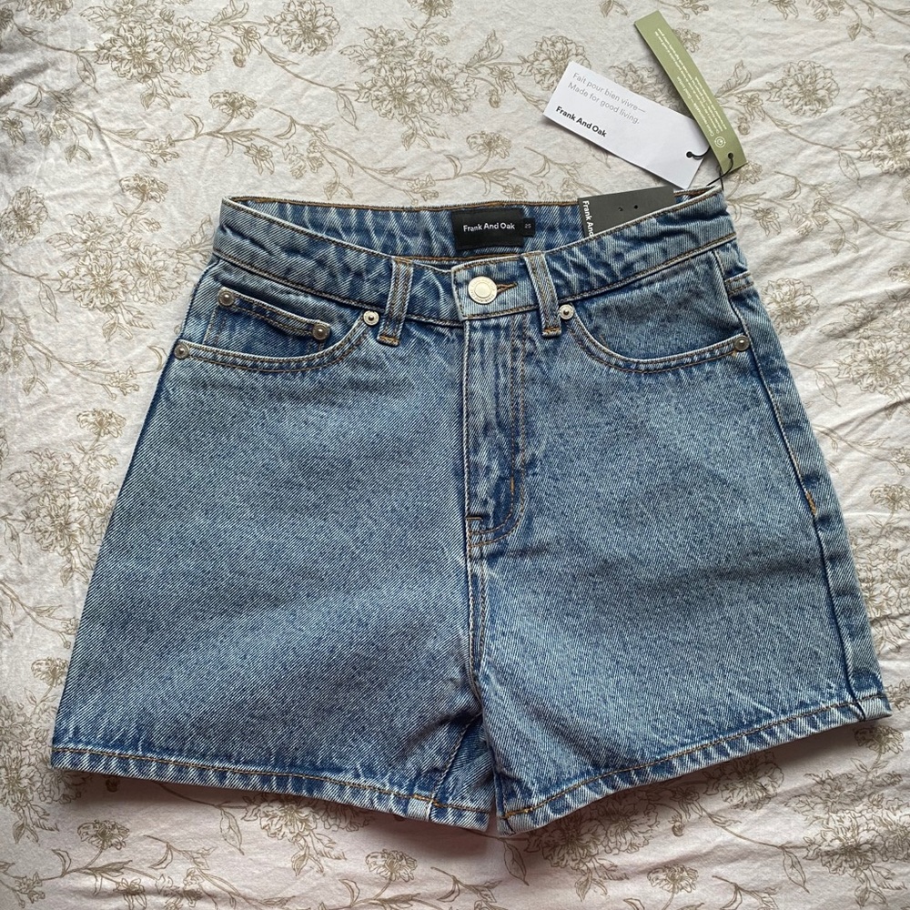 Frank & Oak Stevie short